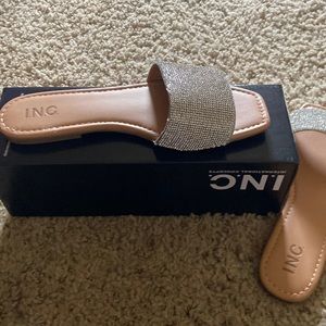 Sandalias INC